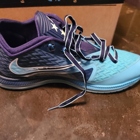 Nike field general 2 size 13